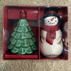 NEW St Nicholas Square Salt & Pepper Shakers Snowman Christmas Tree Cardinal